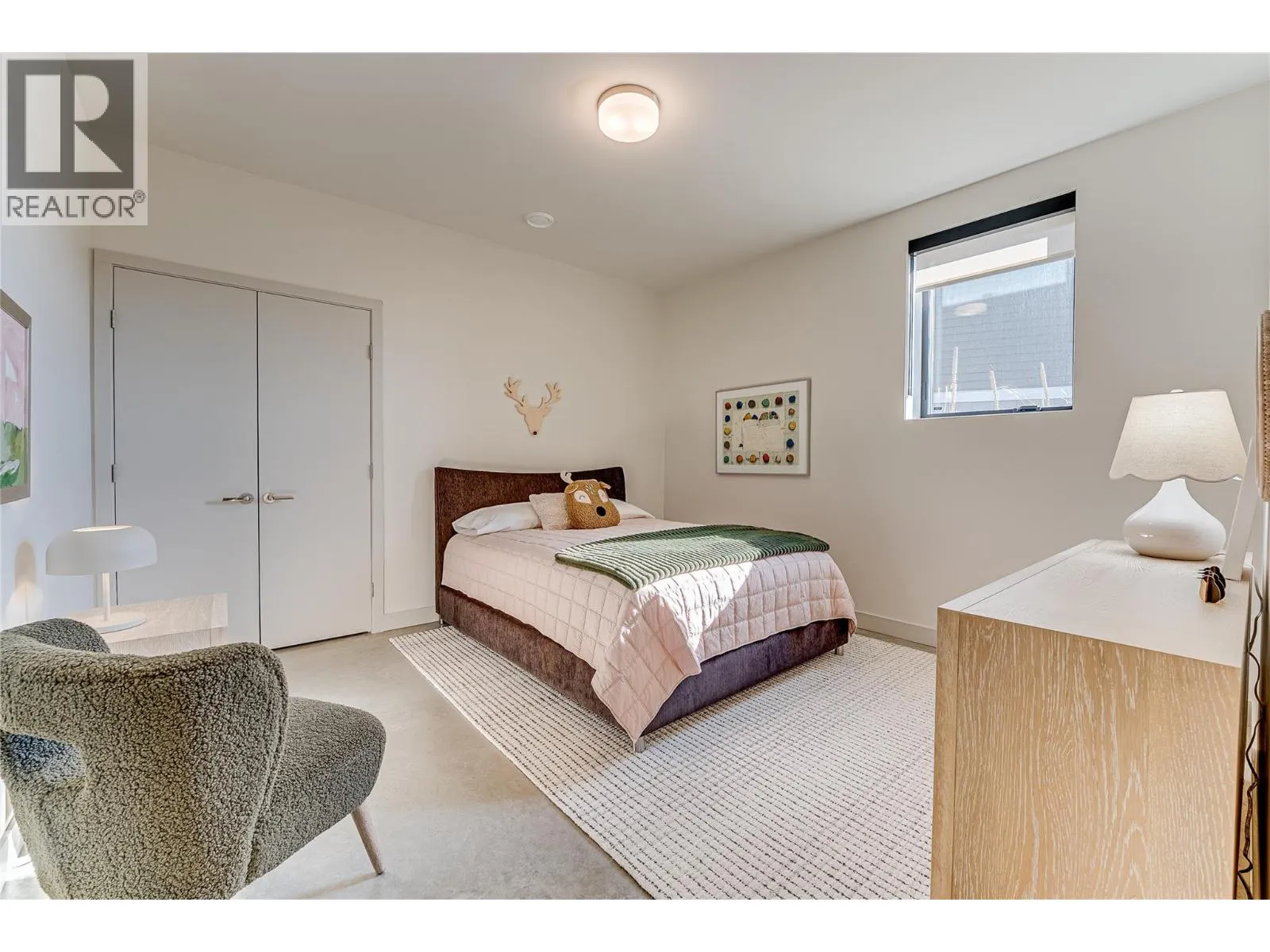 200 Valerian Lane