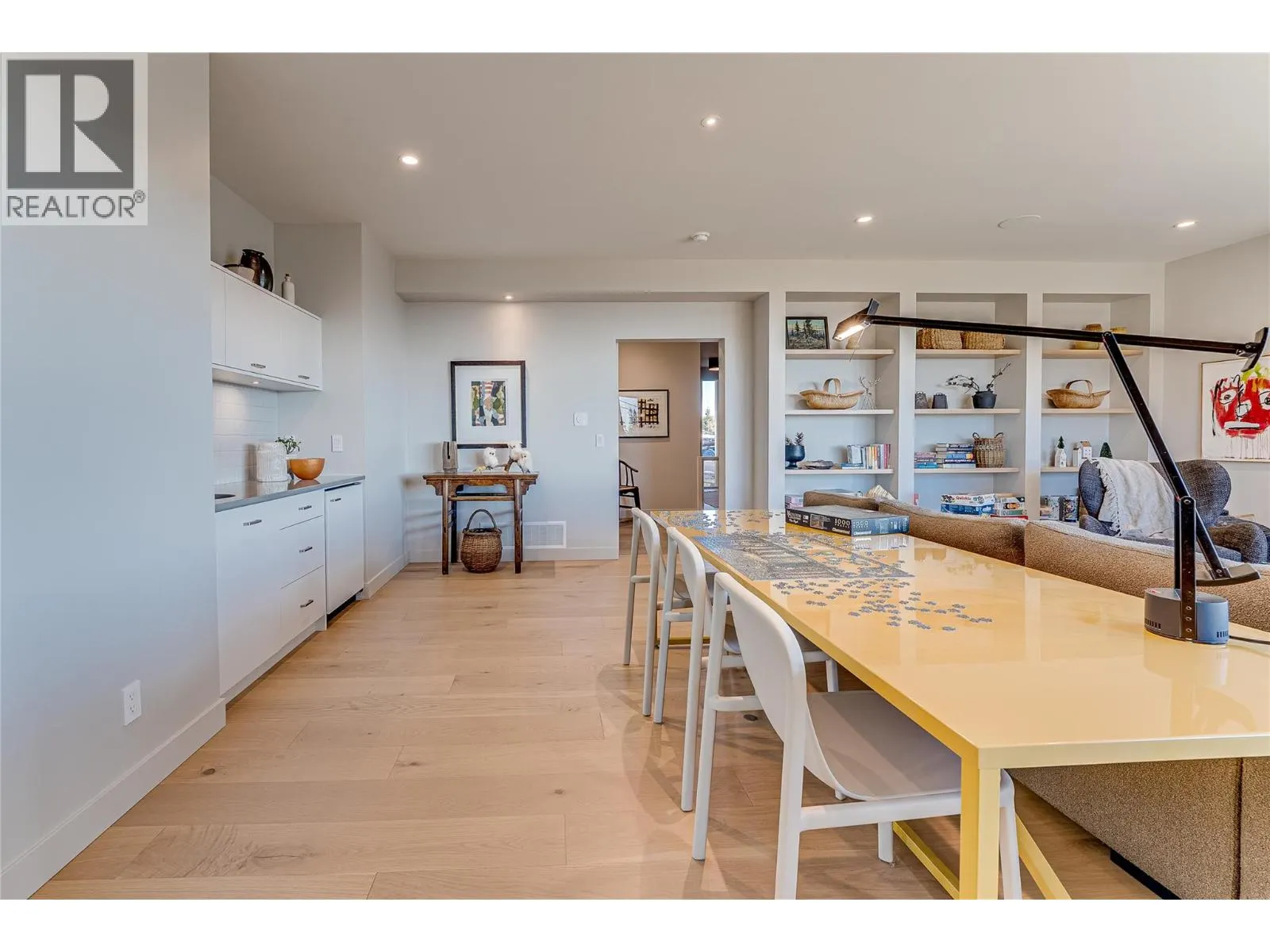 200 Valerian Lane
