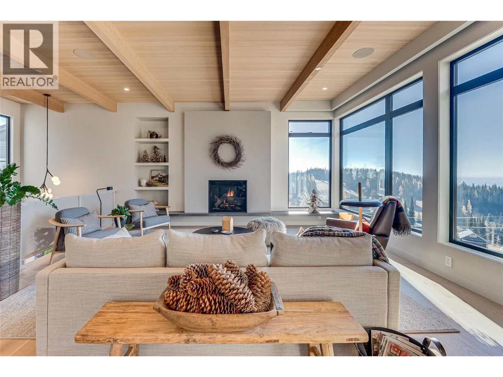 200 Valerian Lane