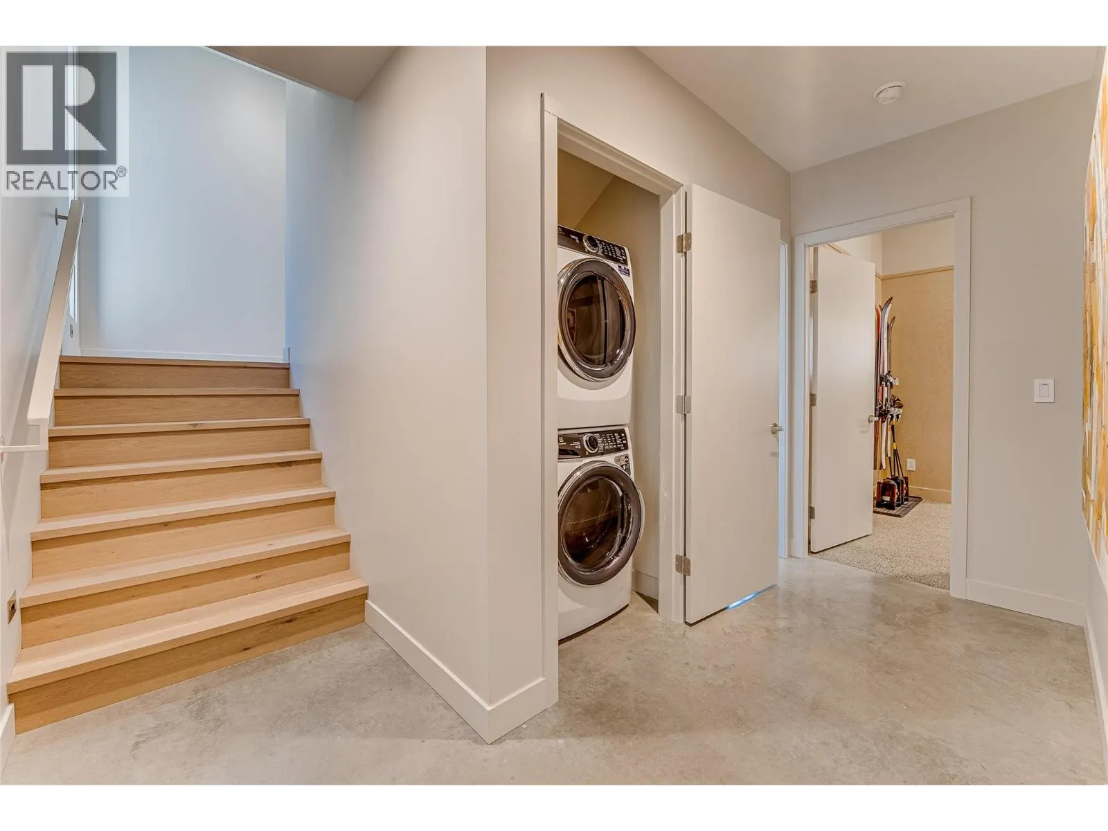 200 Valerian Lane