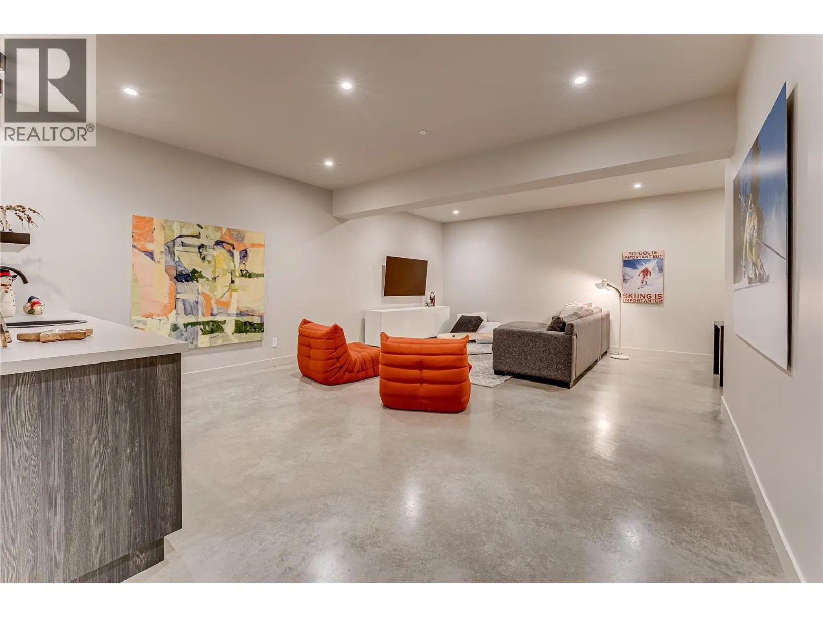 200 Valerian Lane