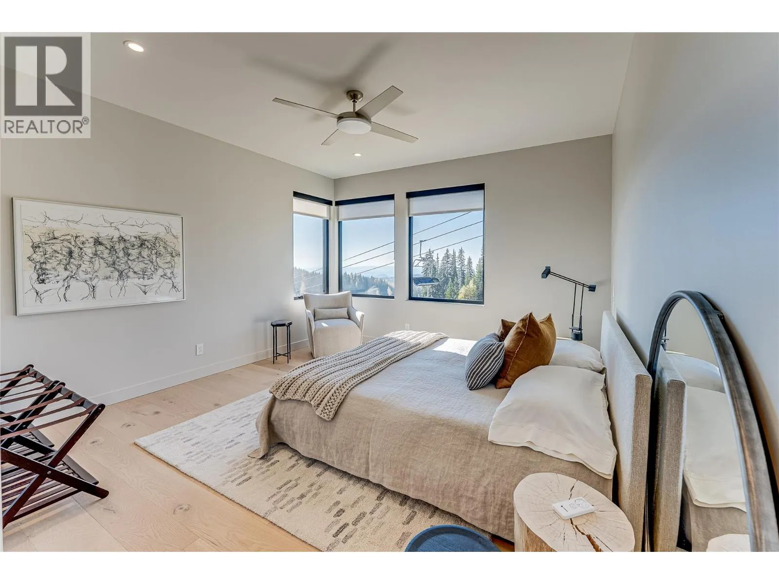 200 Valerian Lane