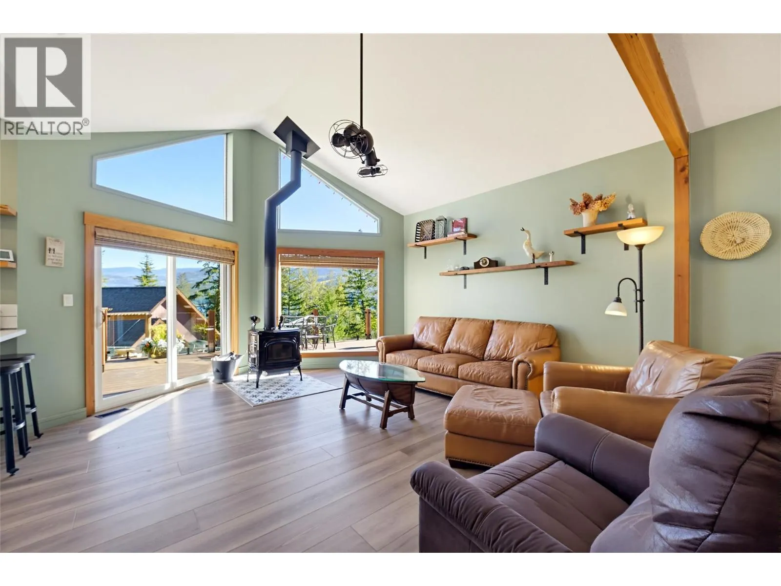 5404 Sunnybrae Canoe Point Road Unit# 4