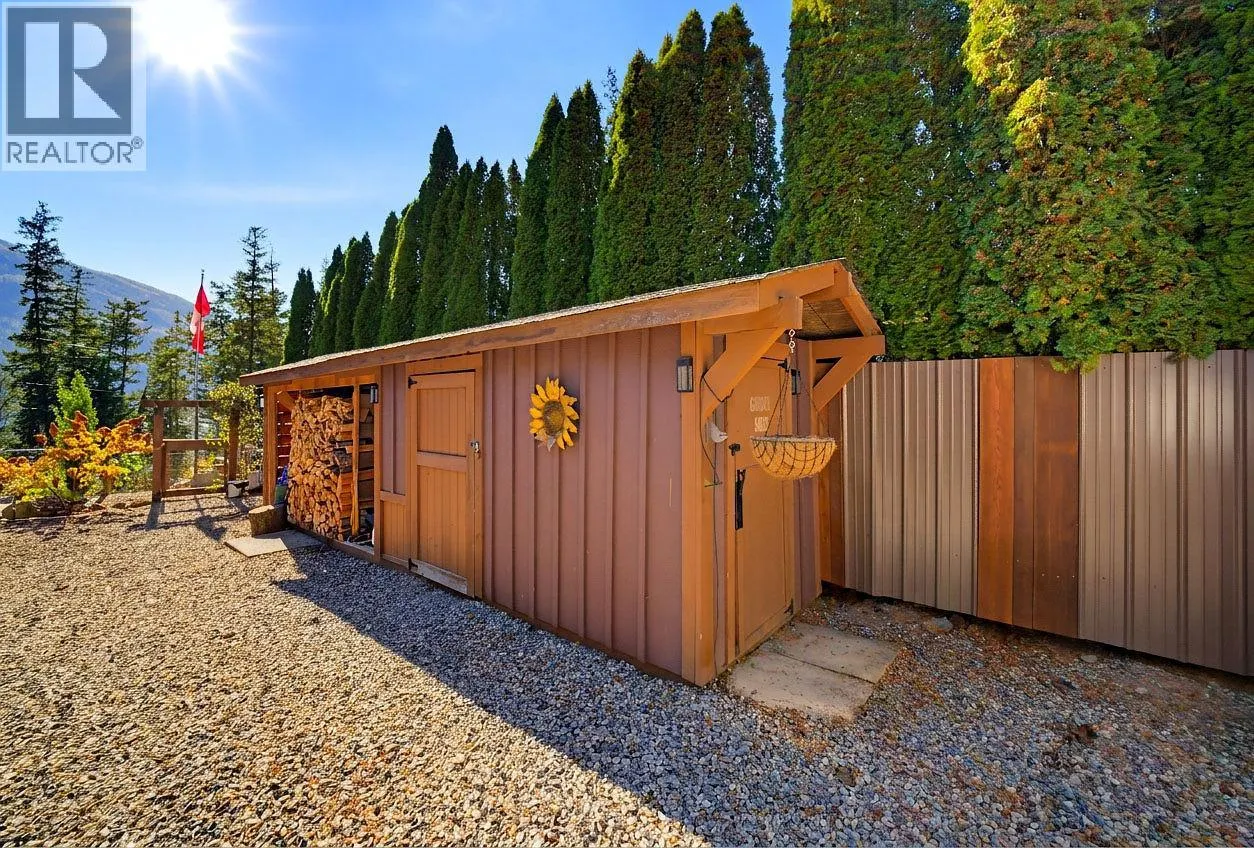5404 Sunnybrae Canoe Point Road Unit# 4