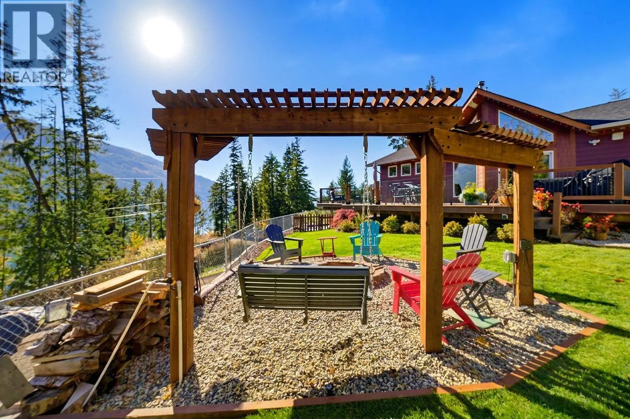 5404 Sunnybrae Canoe Point Road Unit# 4