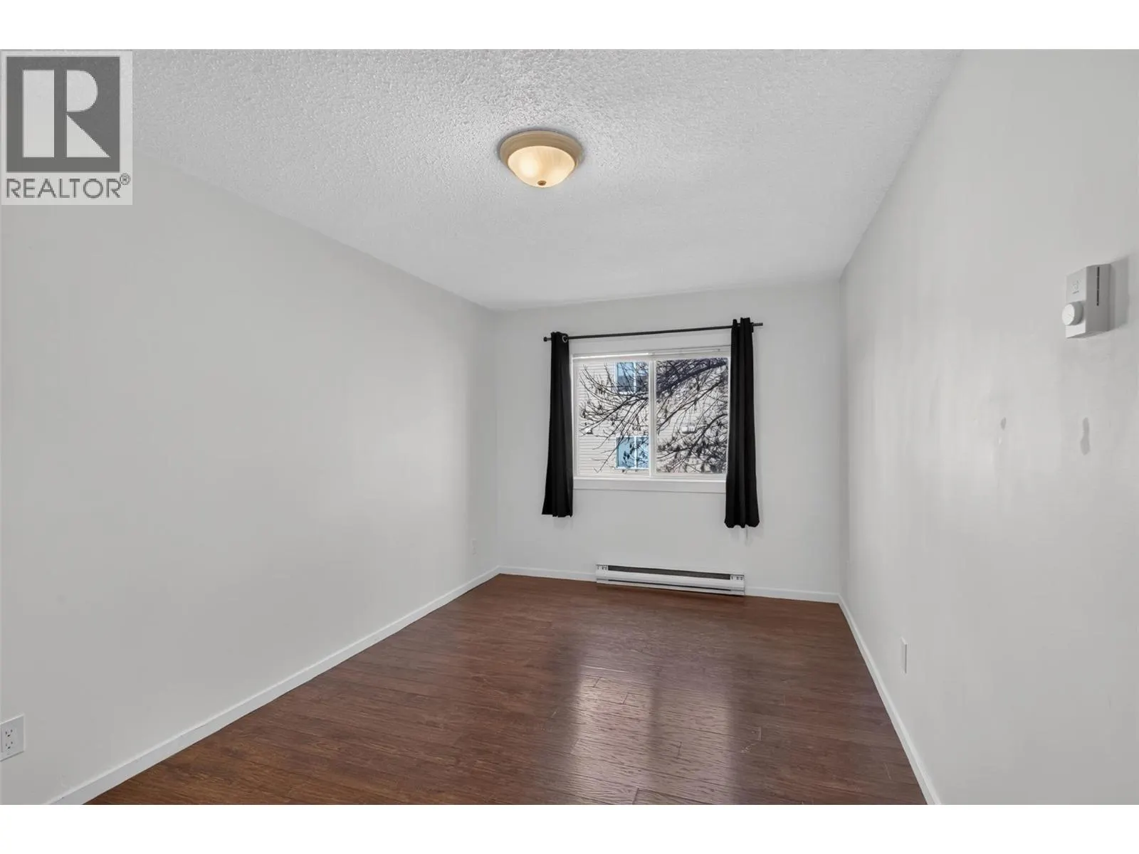 395 Franklyn Road Unit# 214