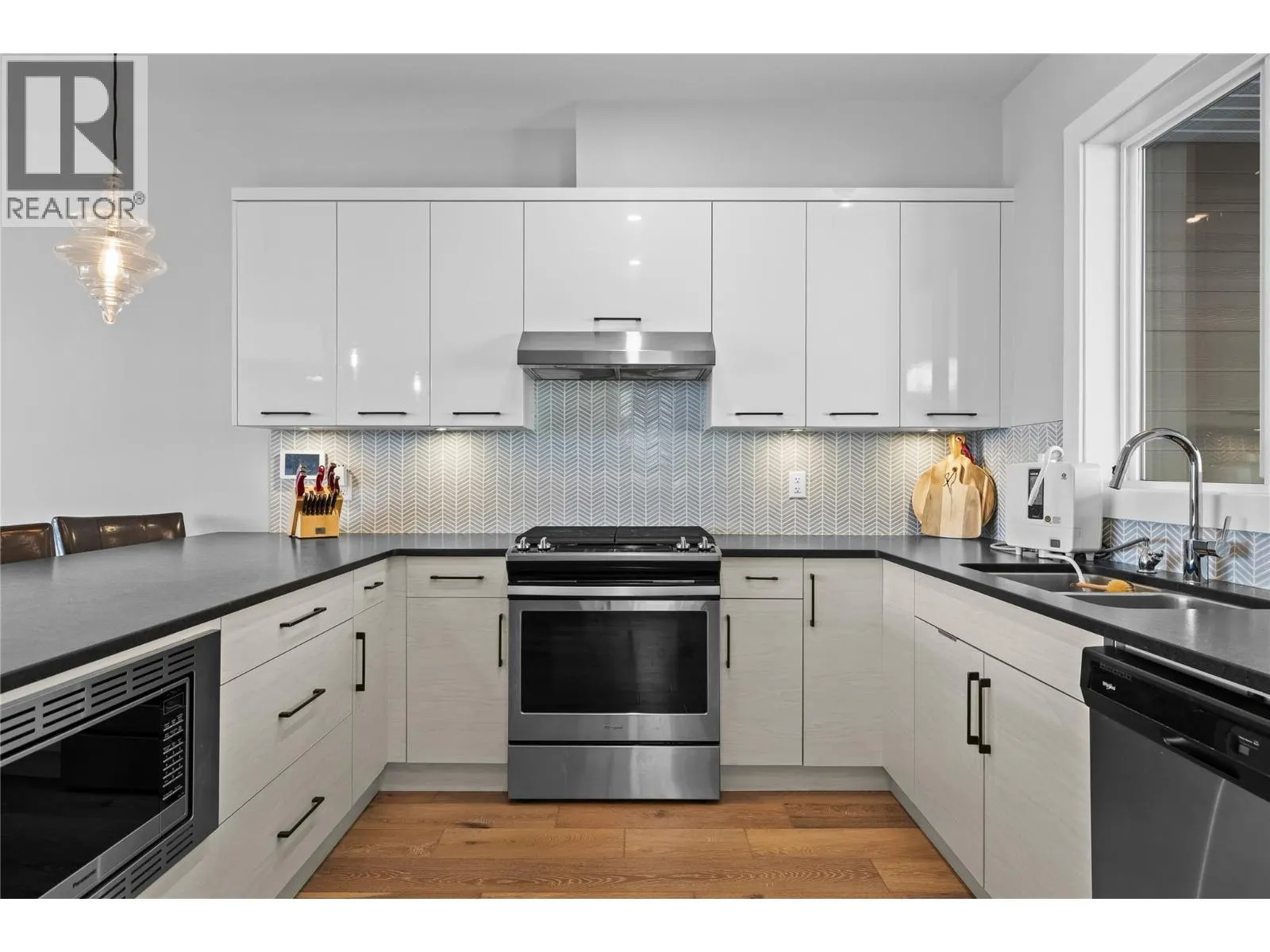 210A Grizzly Ridge Trail