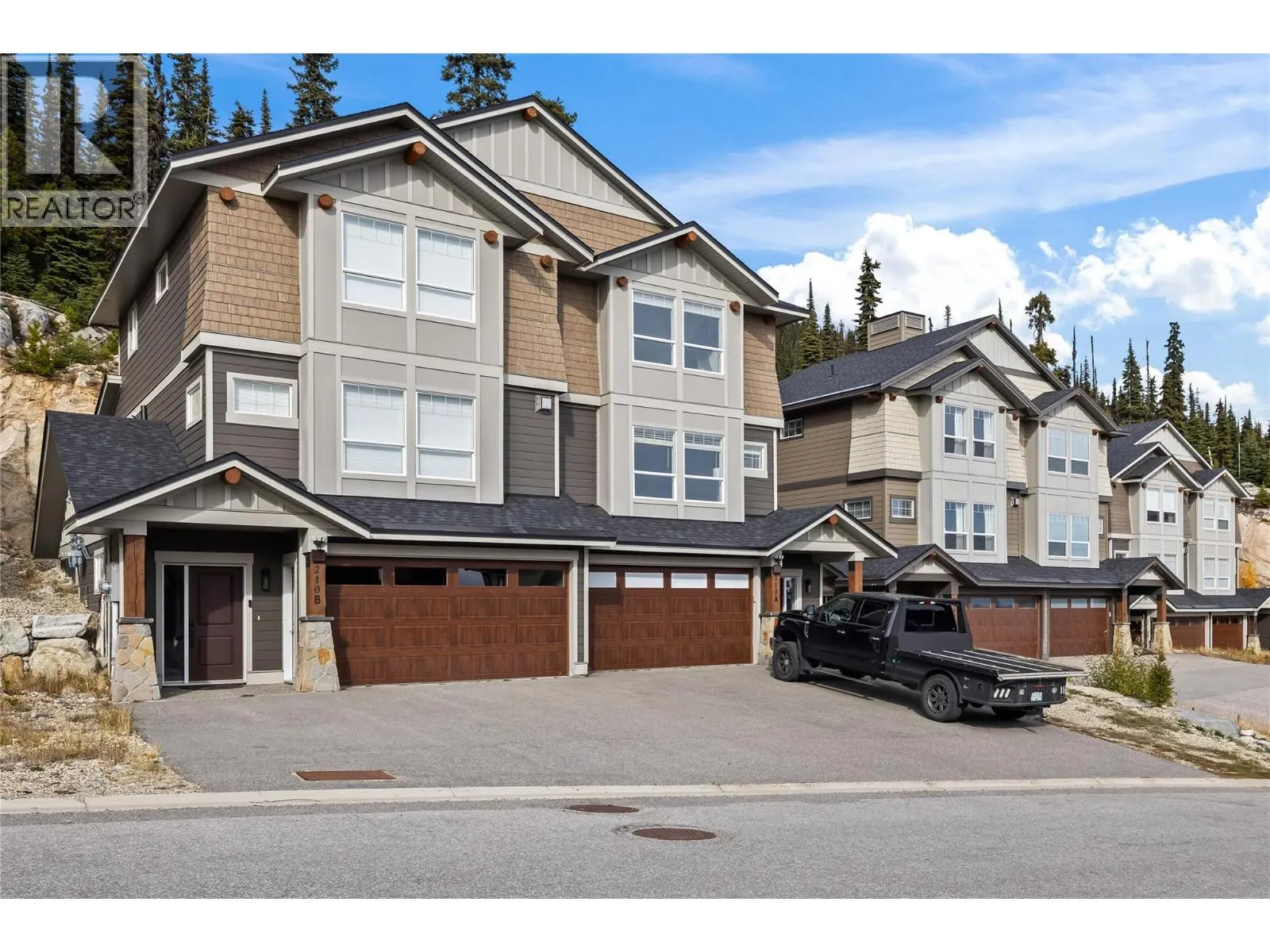 210A Grizzly Ridge Trail