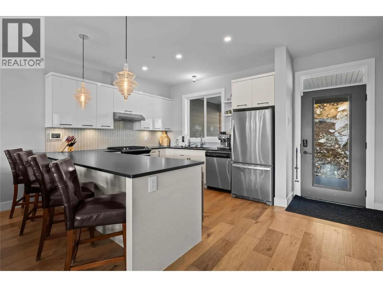 210A Grizzly Ridge Trail