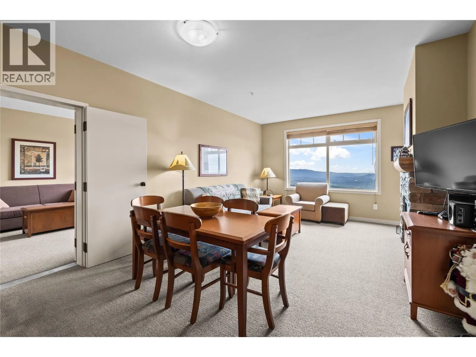 255 Feathertop Way Unit# 307/307A