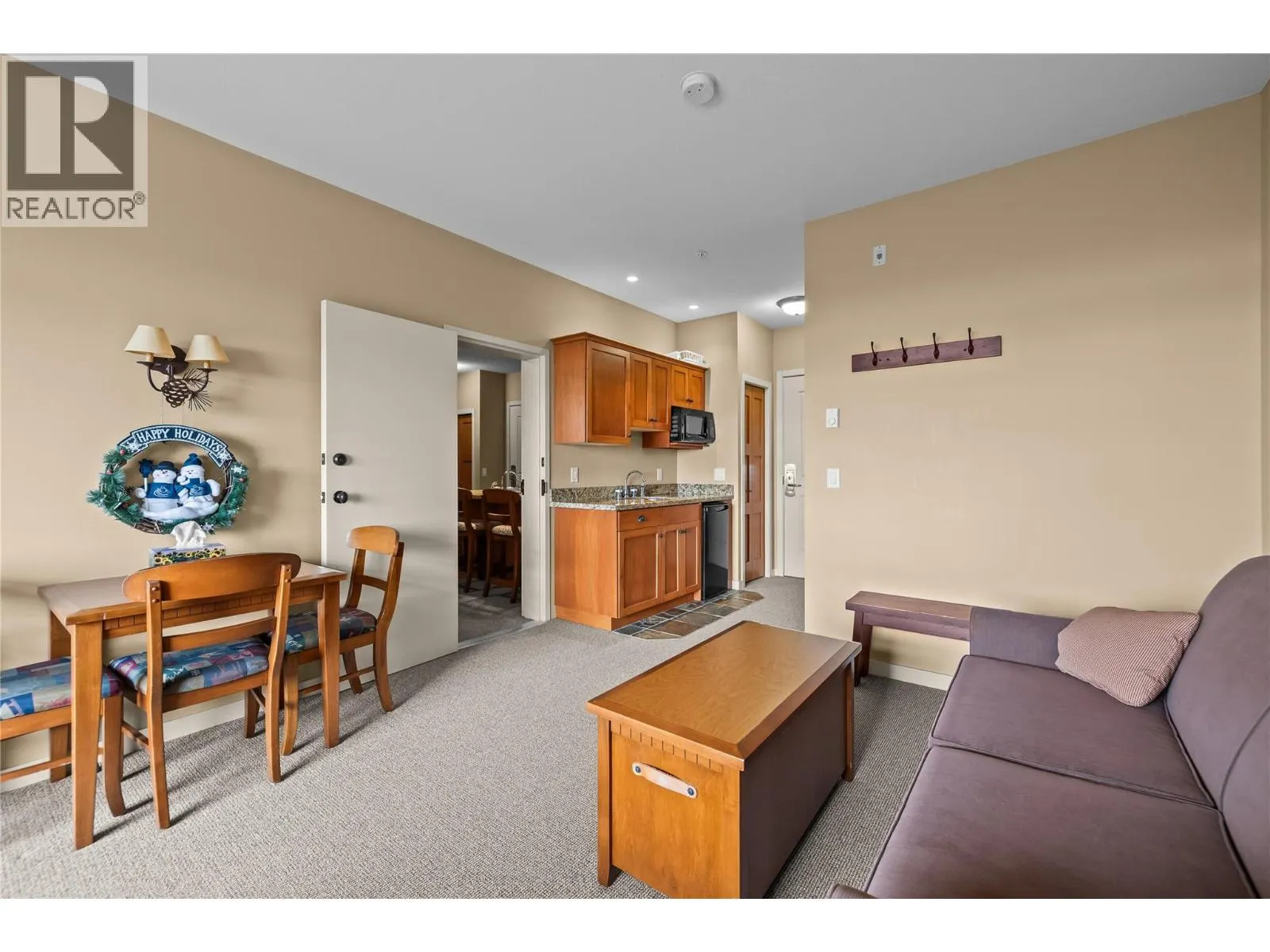 255 Feathertop Way Unit# 307/307A