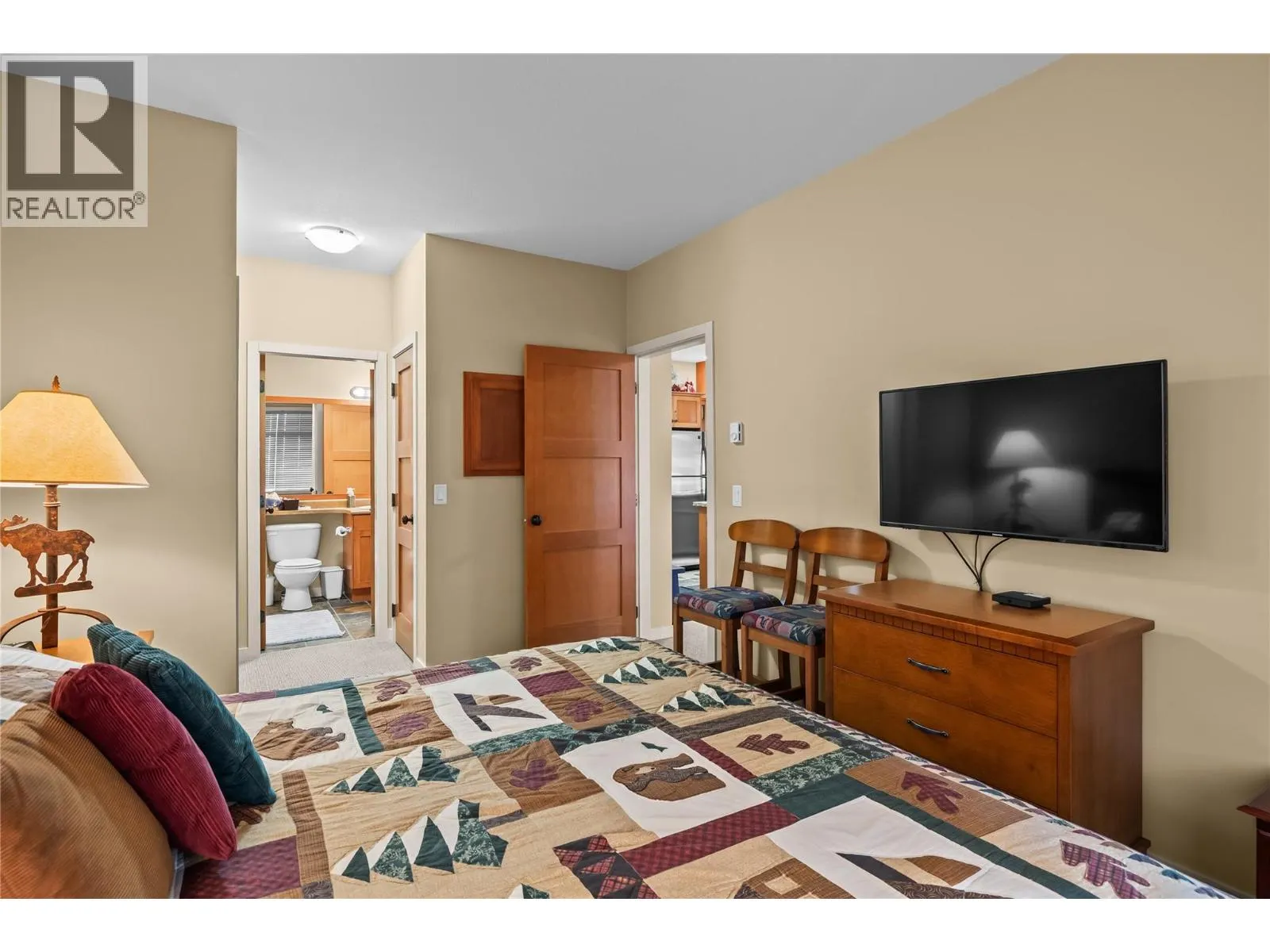 255 Feathertop Way Unit# 307/307A