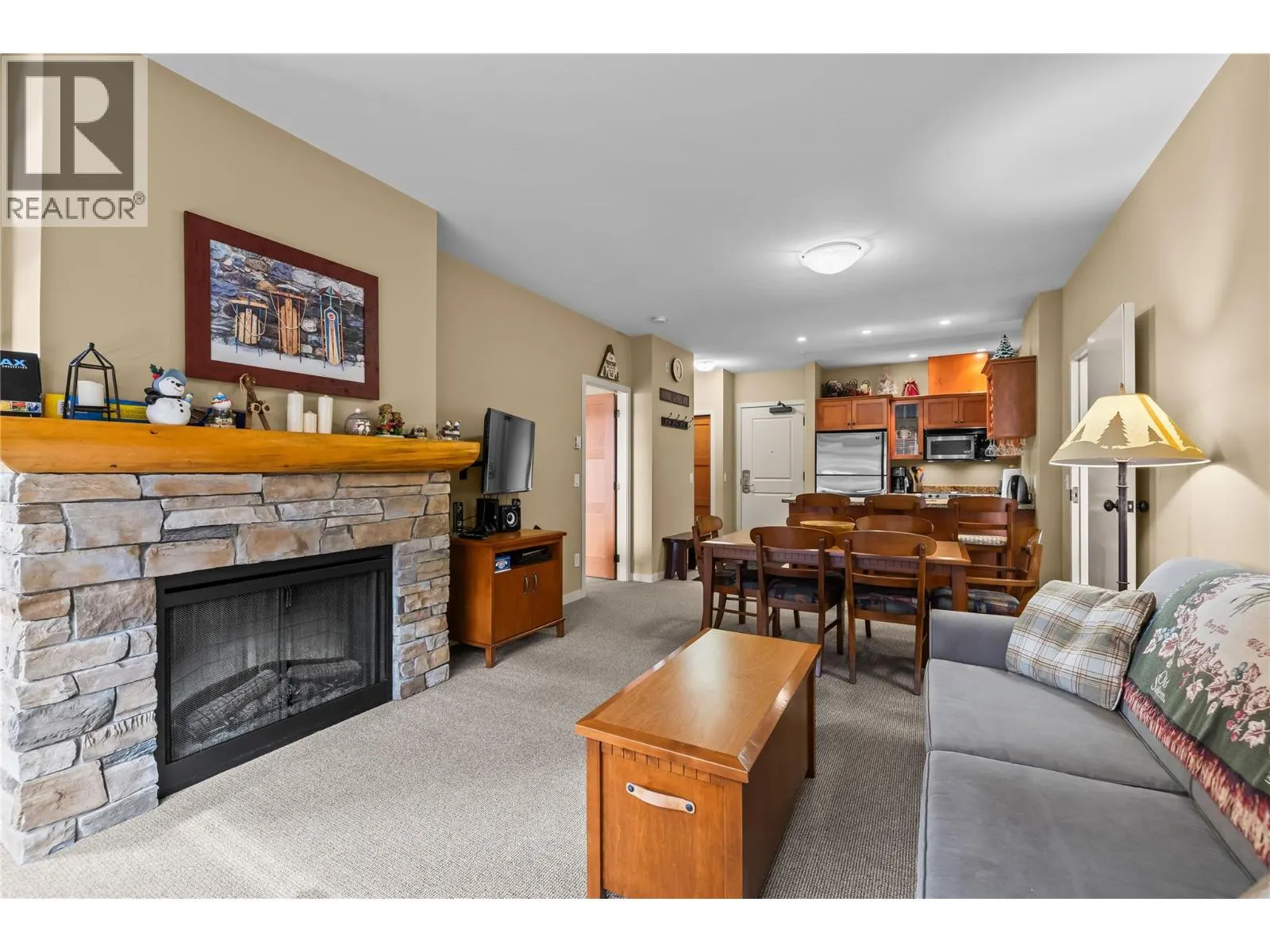 255 Feathertop Way Unit# 307/307A