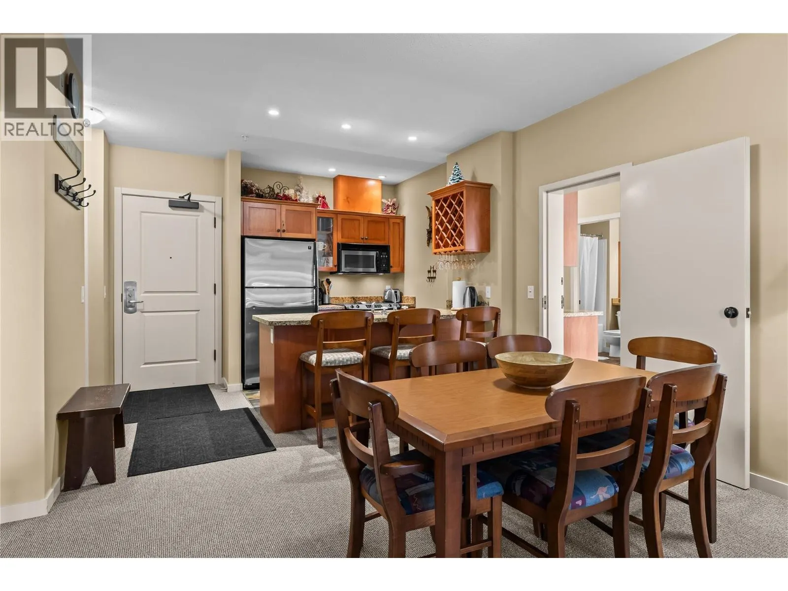 255 Feathertop Way Unit# 307/307A