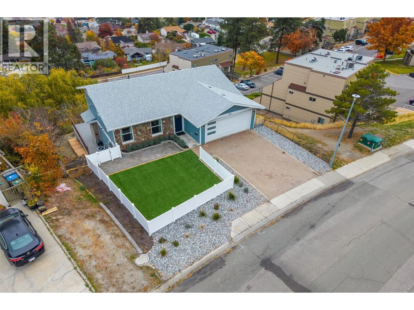 318 Gleneagles Drive