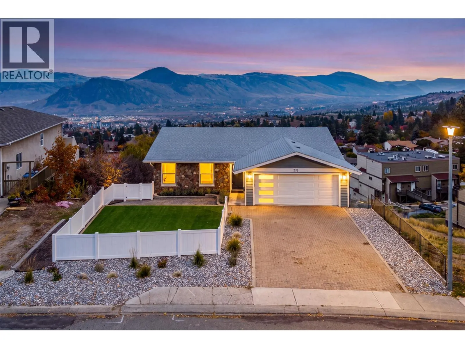 318 Gleneagles Drive