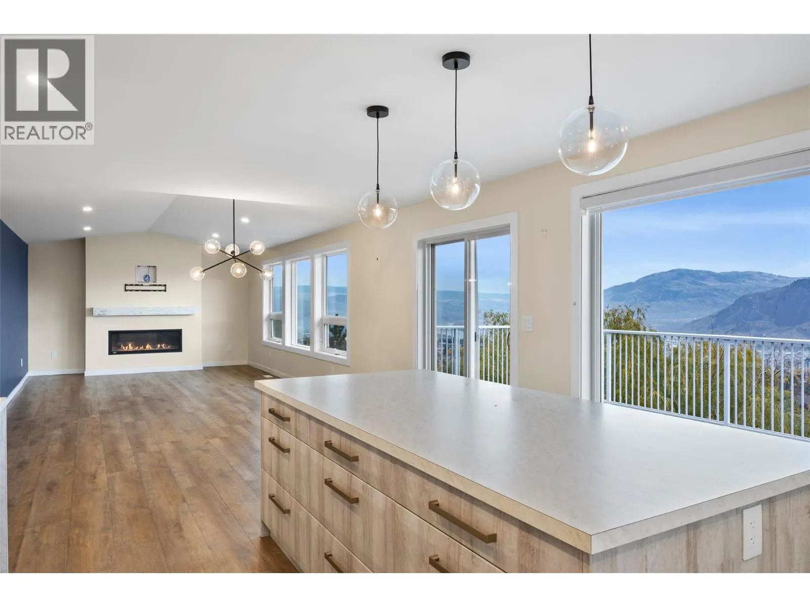 318 Gleneagles Drive