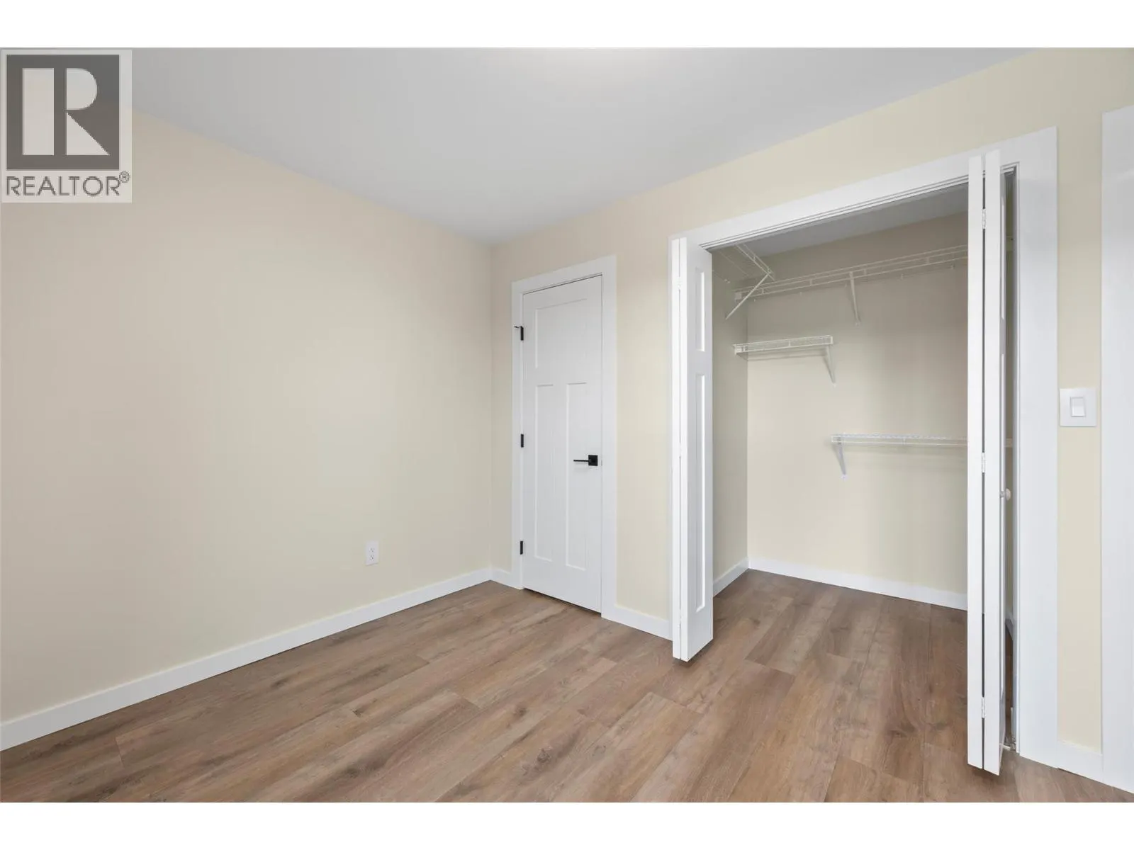 318 Gleneagles Drive