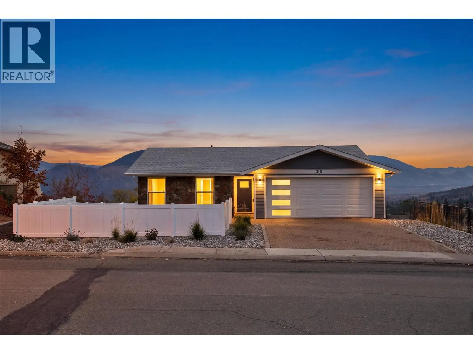 318 Gleneagles Drive