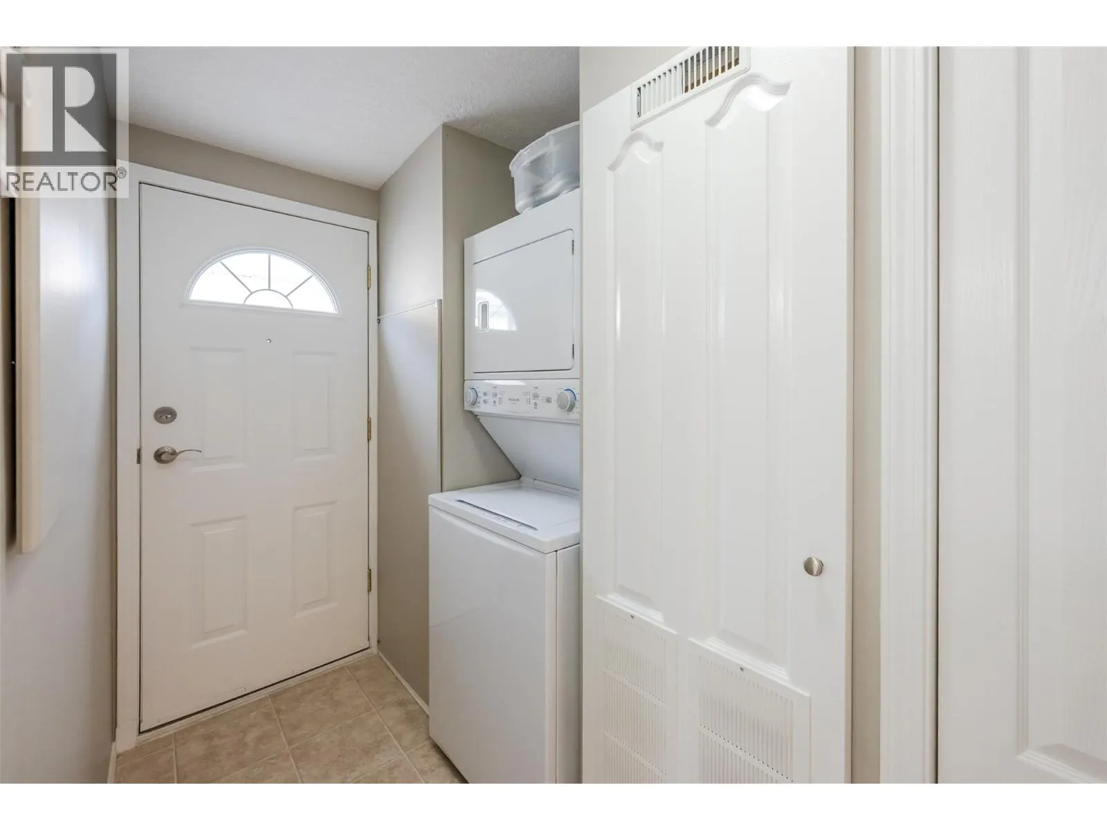 8598 Highway 97 Unit# 44
