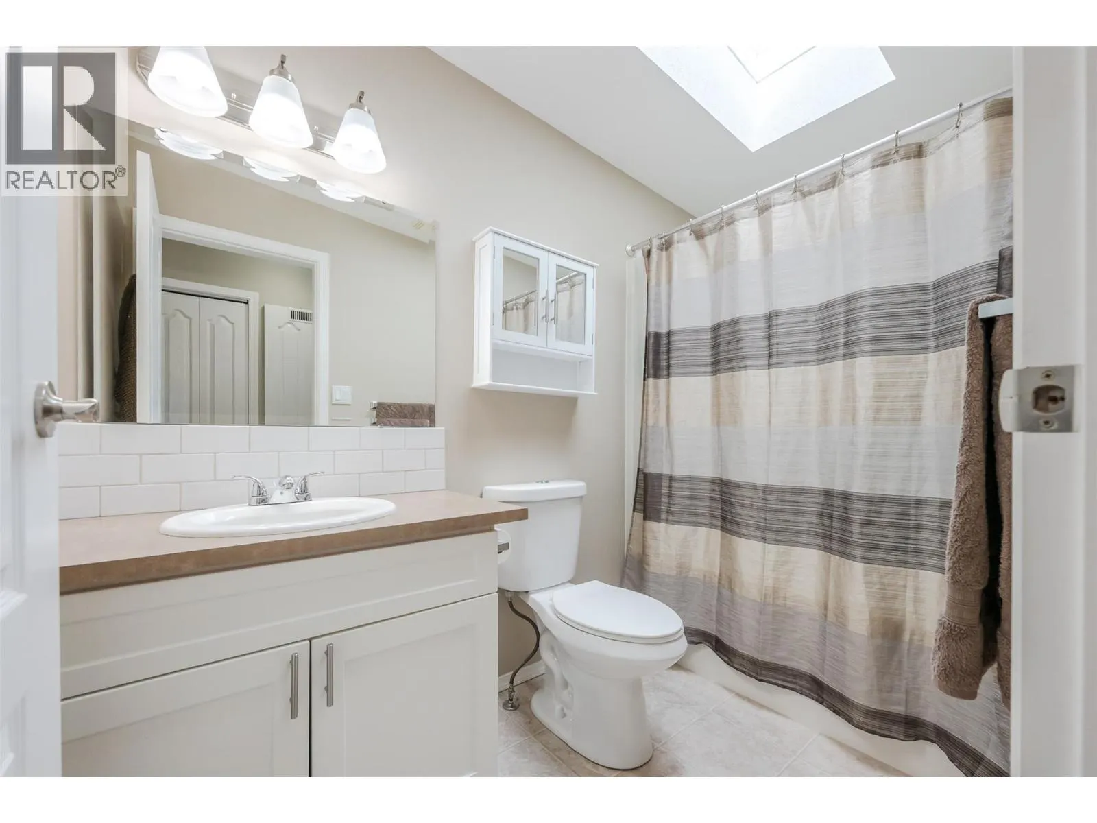 8598 Highway 97 Unit# 44