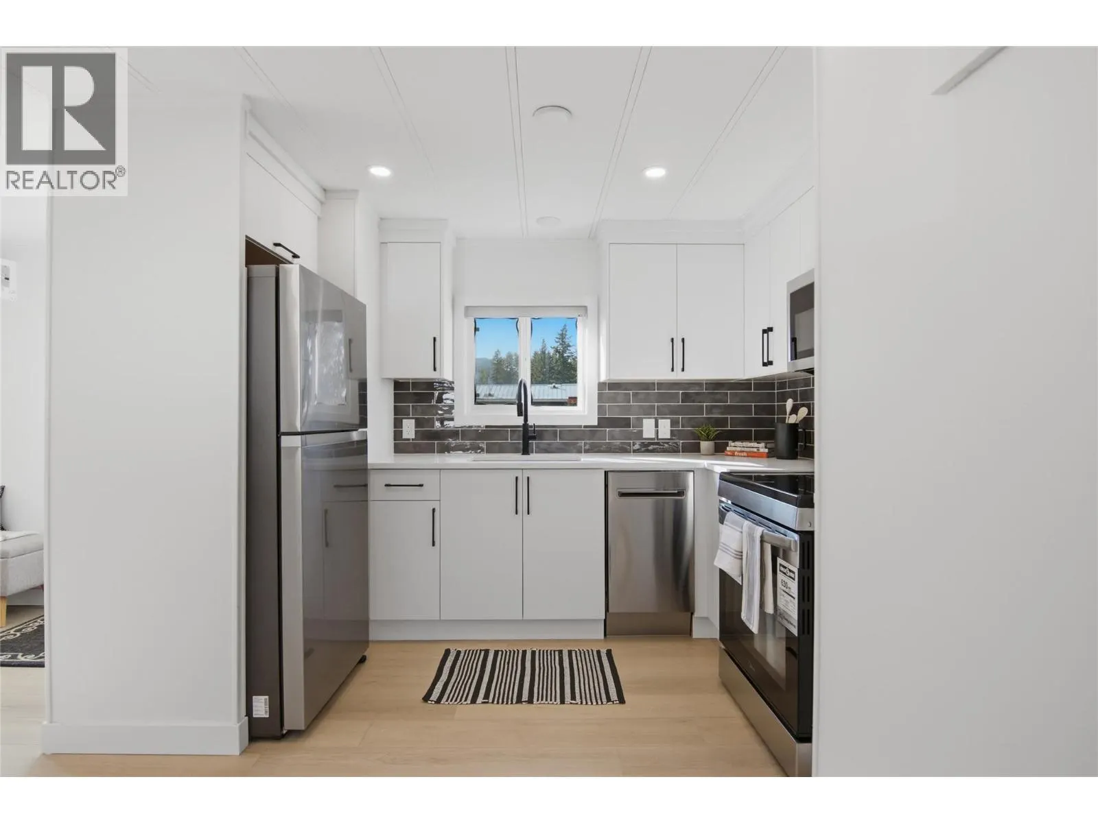 4626 Summer Road Unit# 4