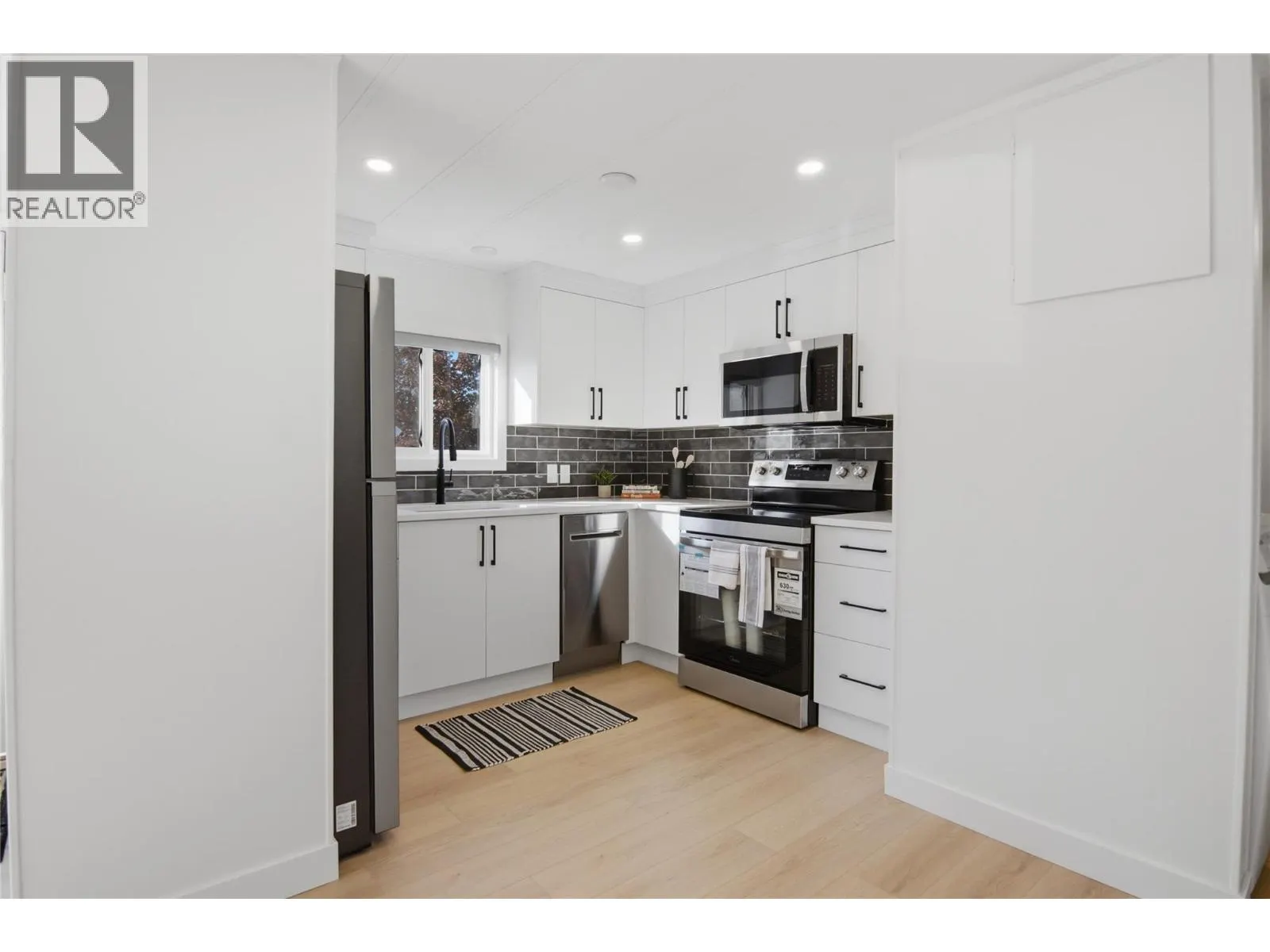 4626 Summer Road Unit# 4