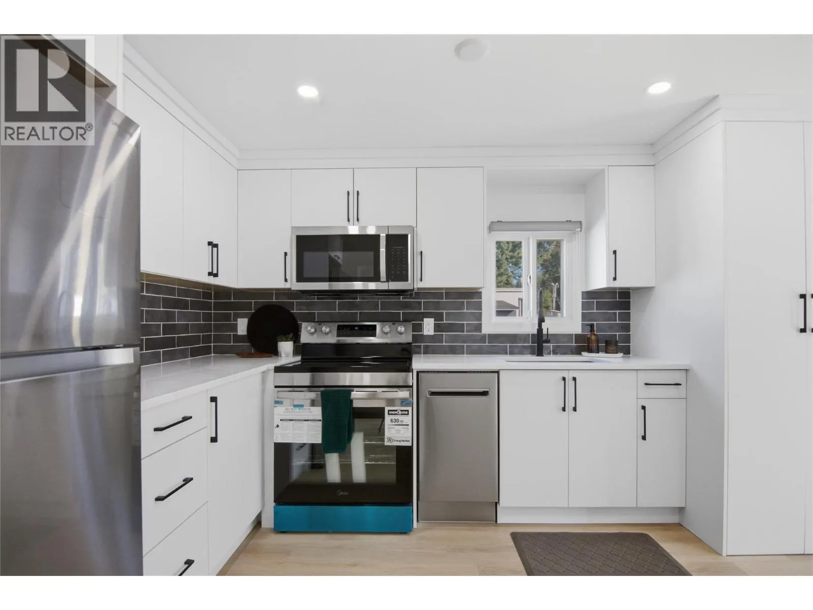 4626 Summer Road Unit# 6