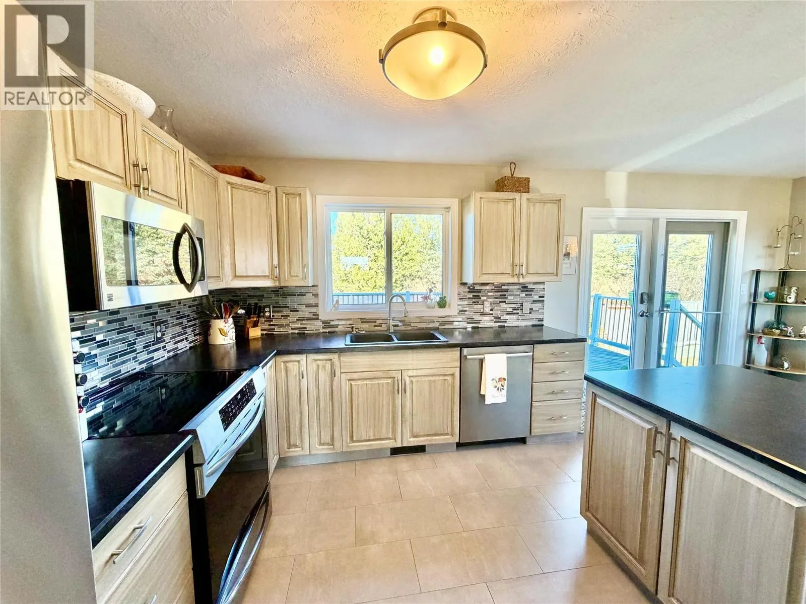1620 Loran Drive