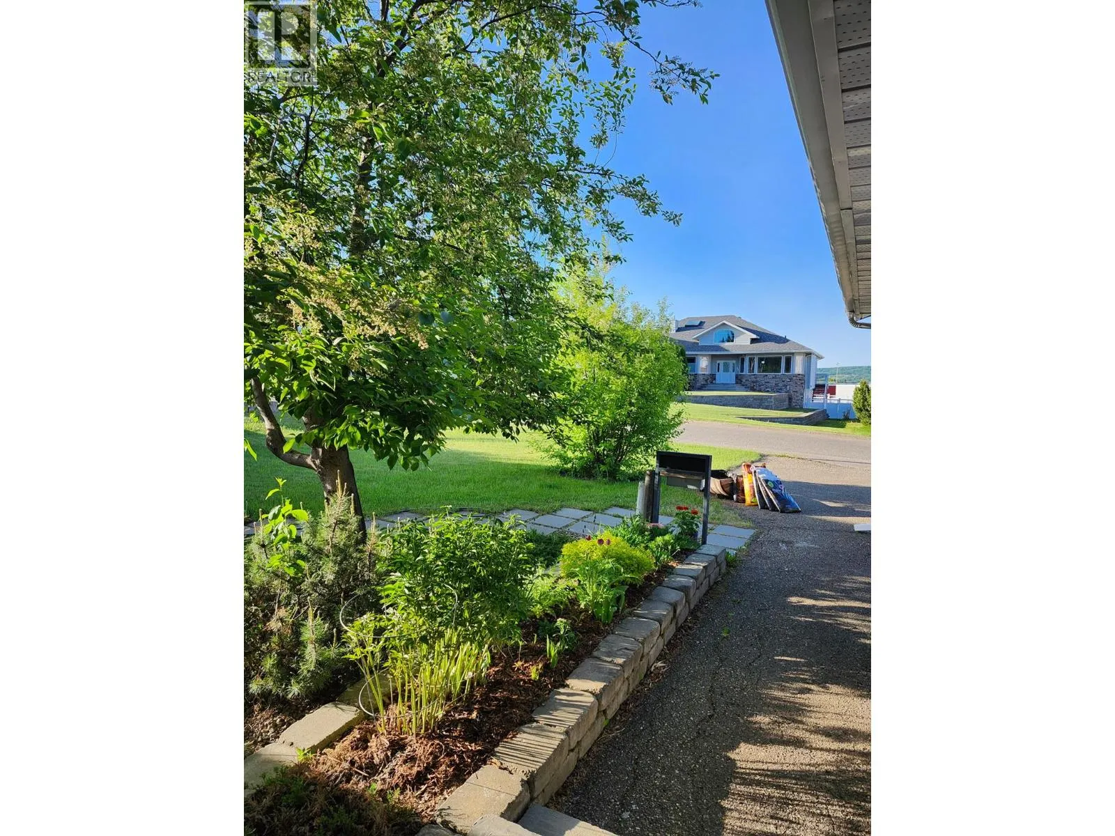 1620 Loran Drive