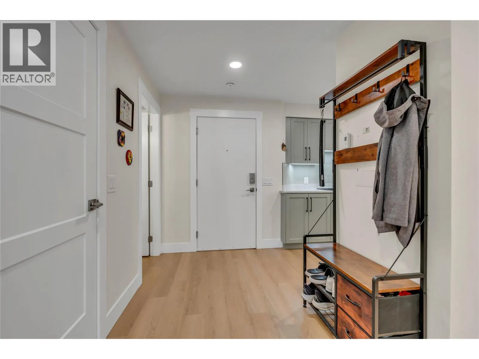 217 Elm Avenue Unit# 102