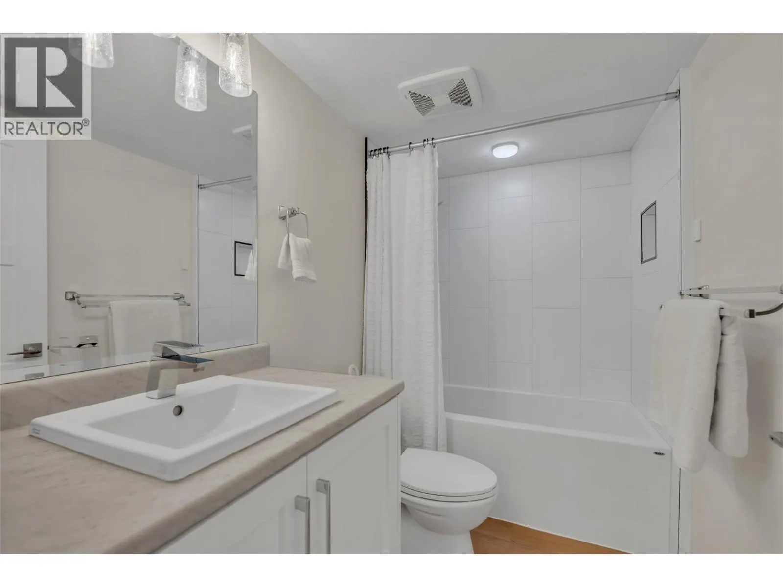 217 Elm Avenue Unit# 102