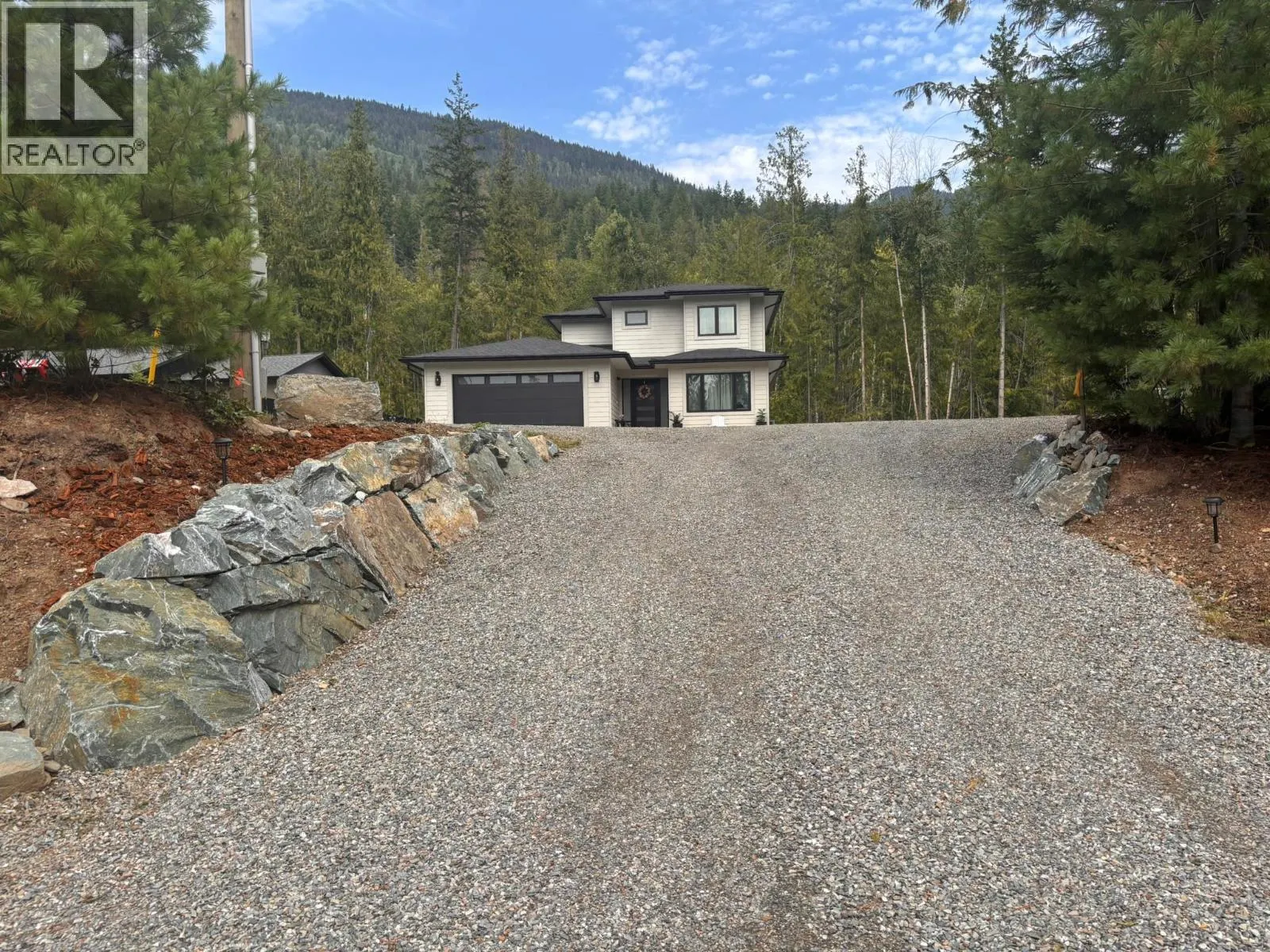 7670 Mountain Drive