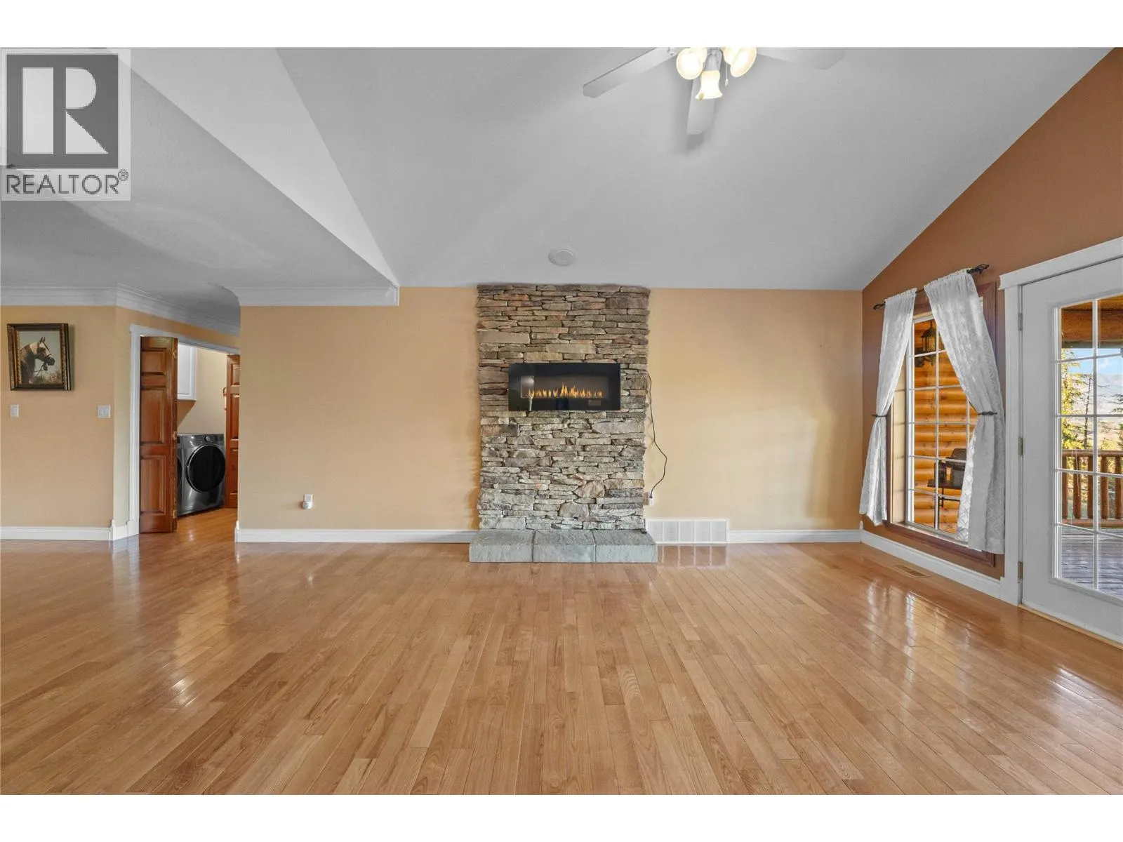 2321 Salo Road