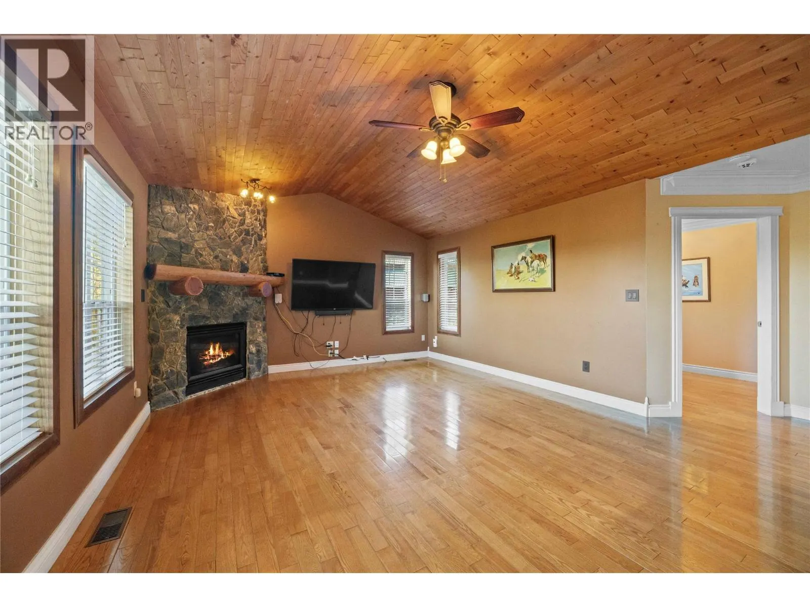 2321 Salo Road