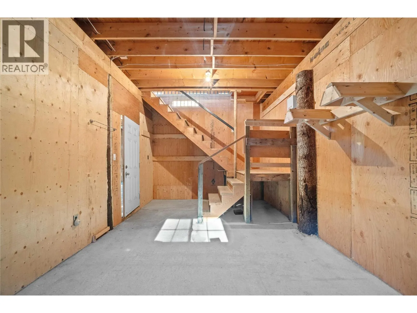 2321 Salo Road