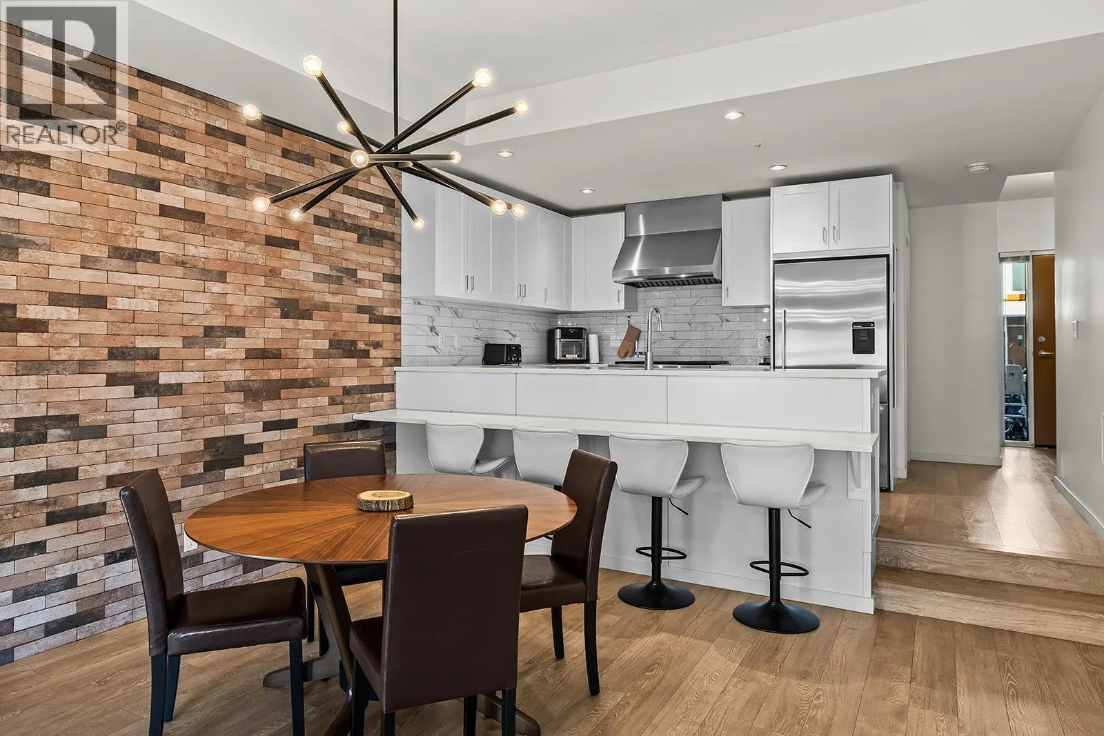 3030 Pandosy Street Unit# 303