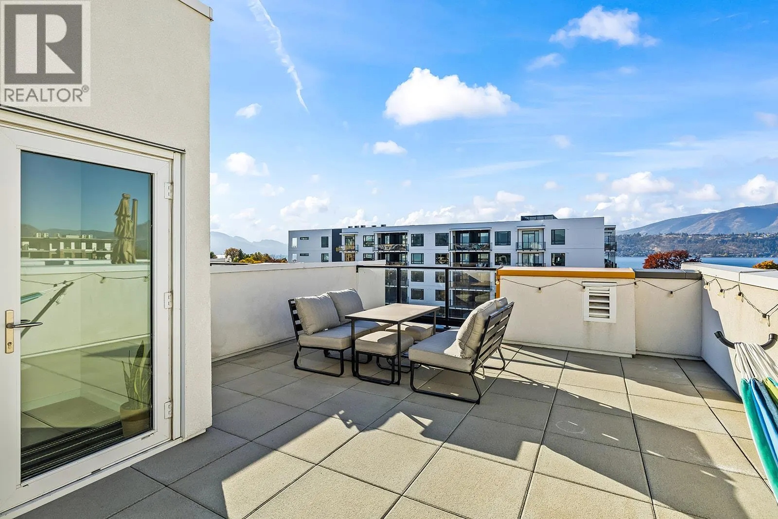 3030 Pandosy Street Unit# 303