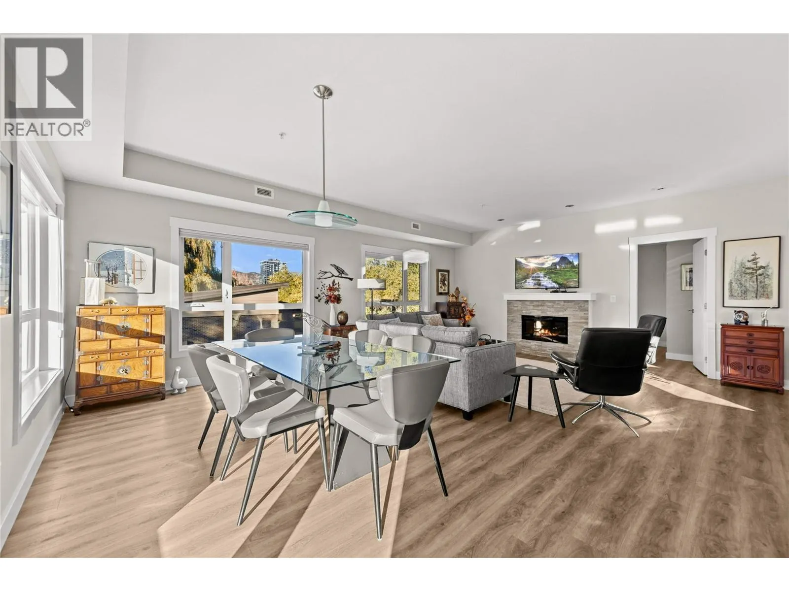 1883 Water Street Unit# 202