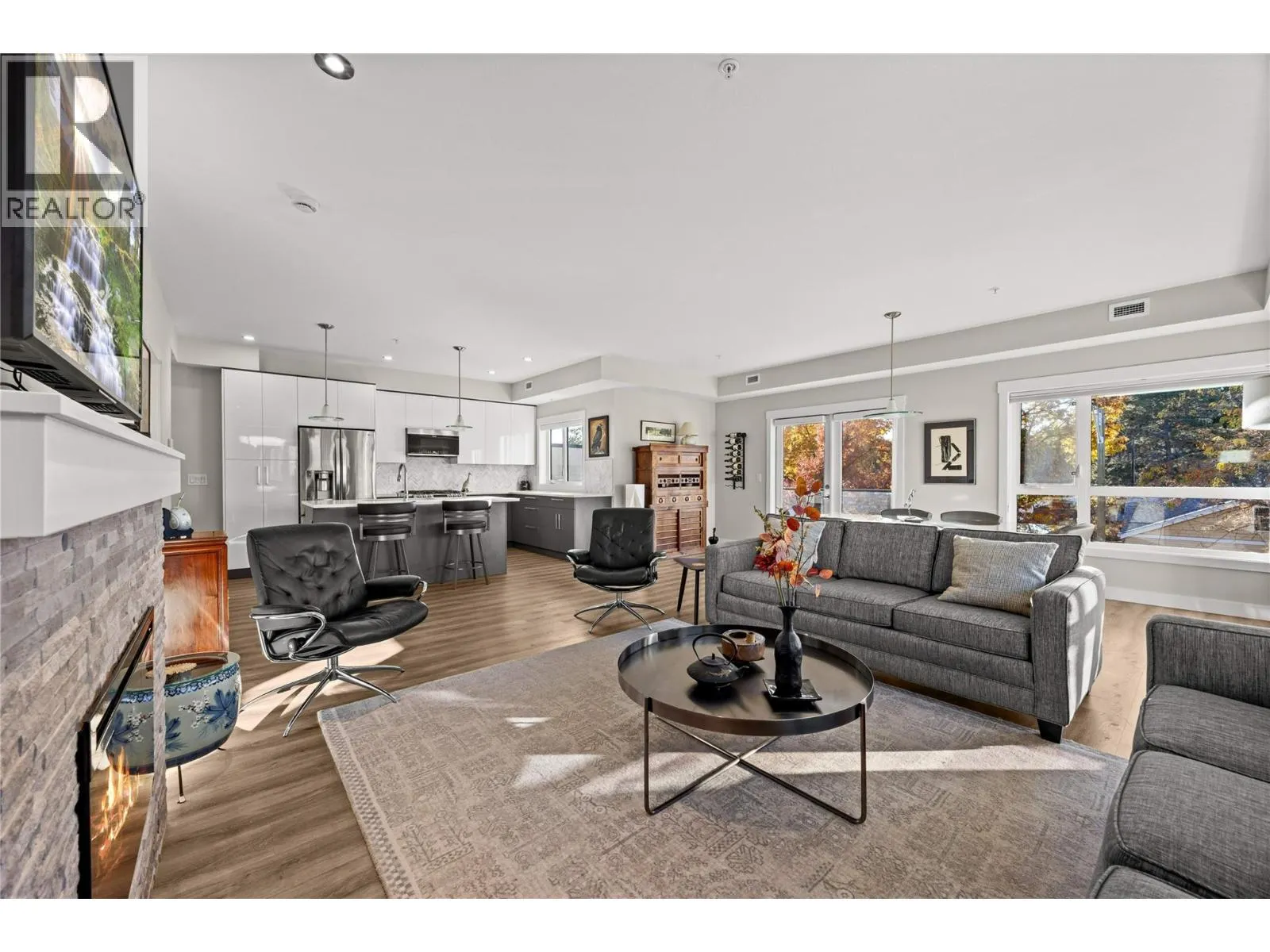 1883 Water Street Unit# 202