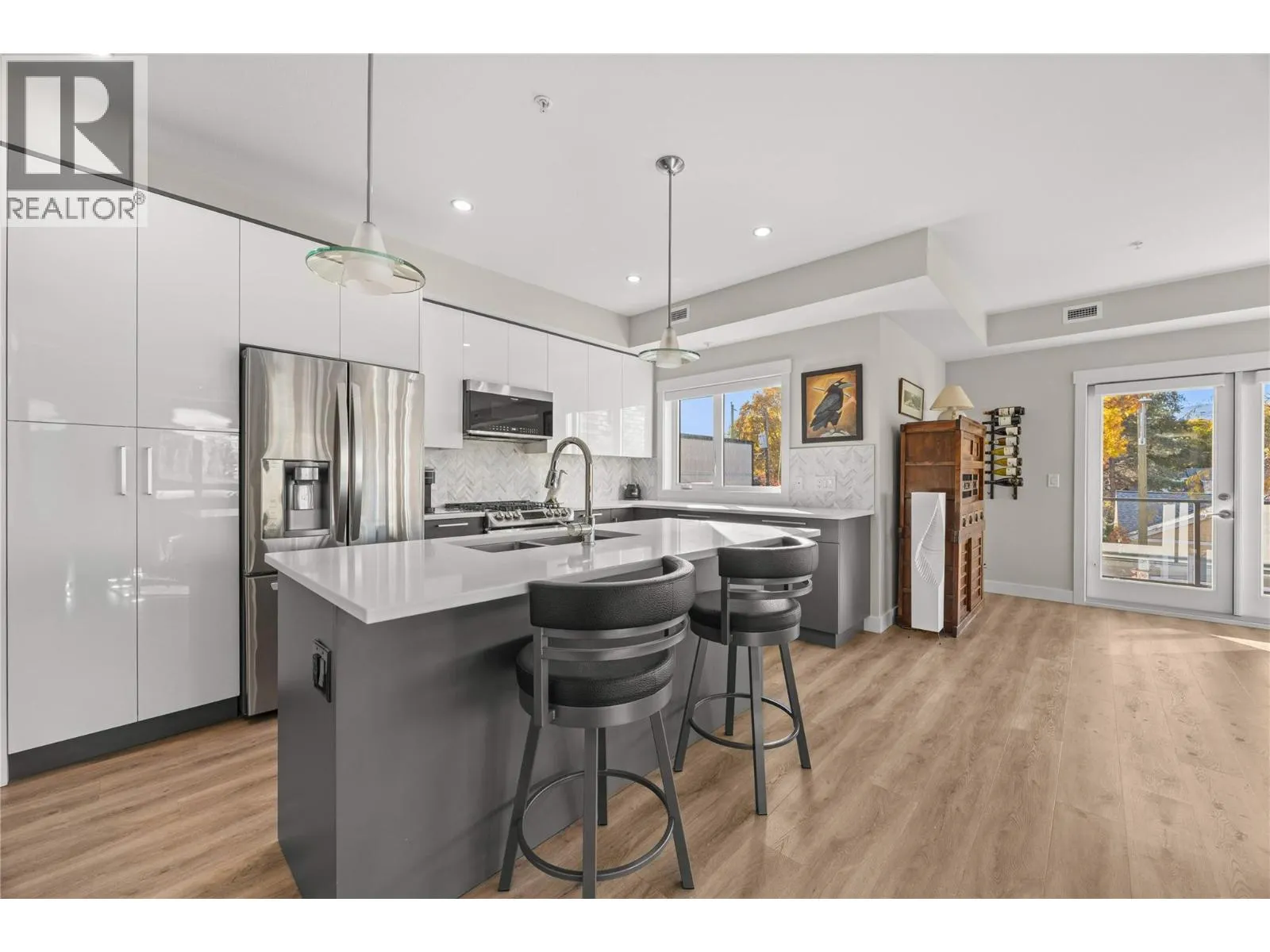 1883 Water Street Unit# 202