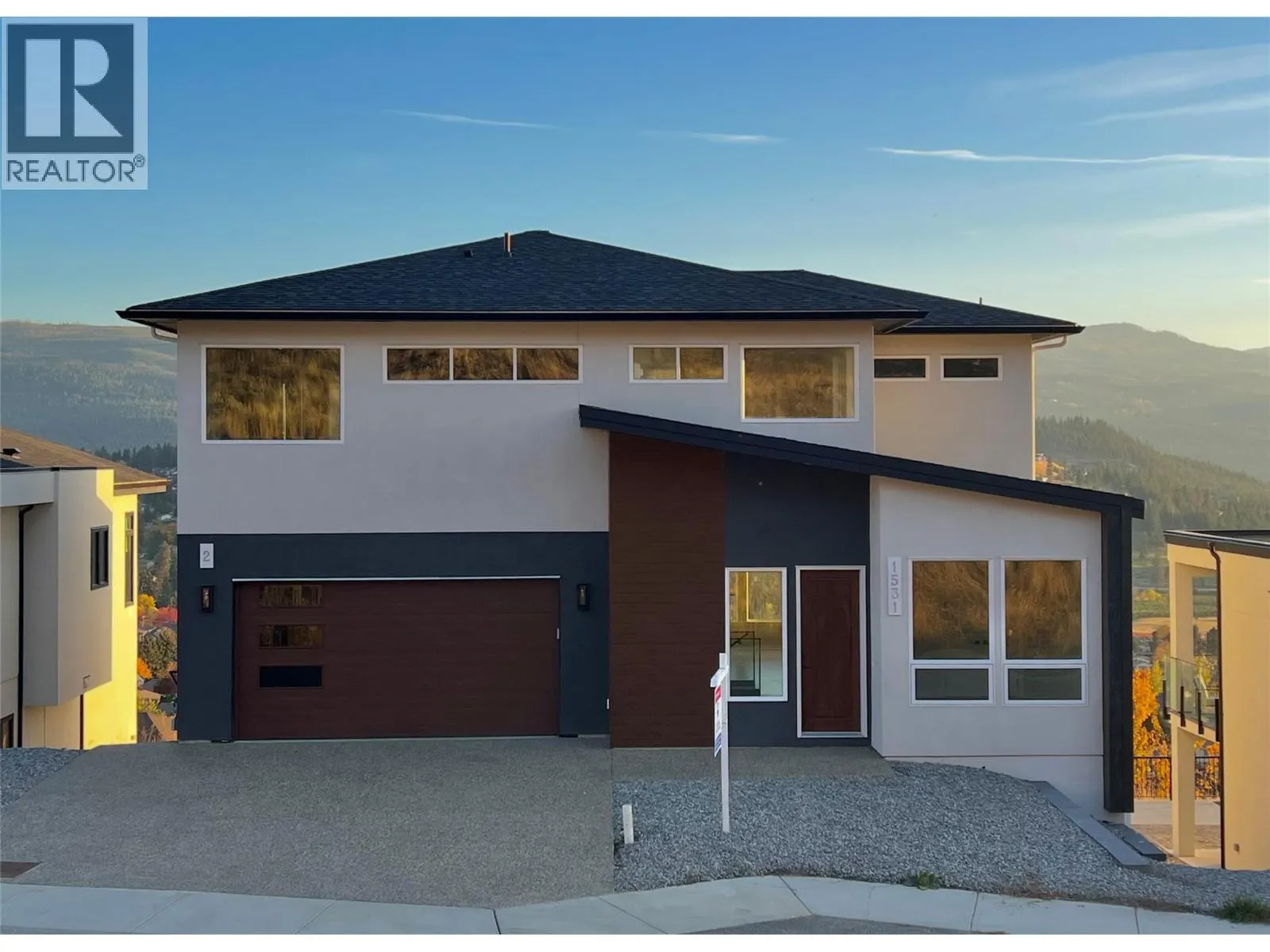 1531 Fairwood Lane