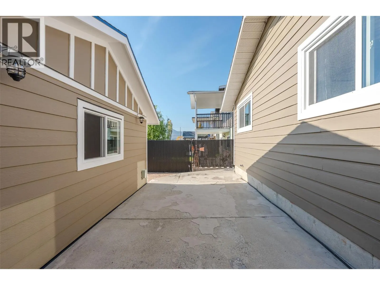 456 Nelson Avenue