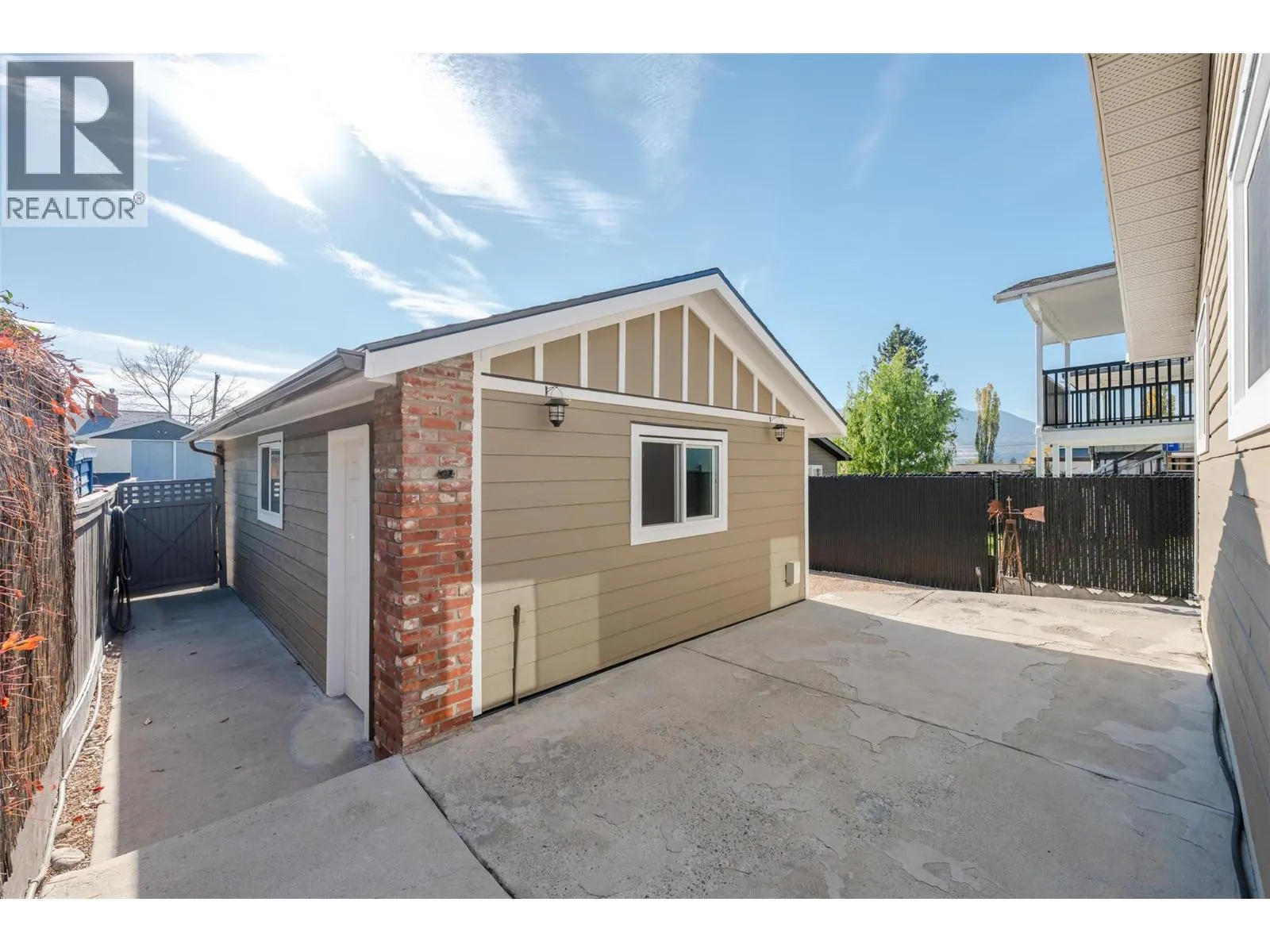 456 Nelson Avenue