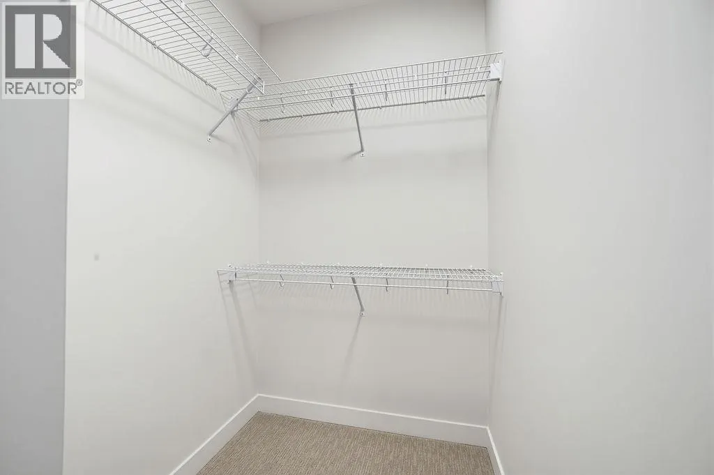 1080 9 Avenue NE Unit# 2
