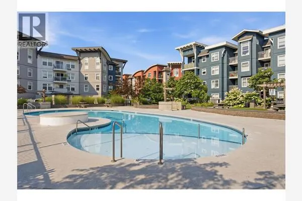 563 Yates Road Unit# 215
