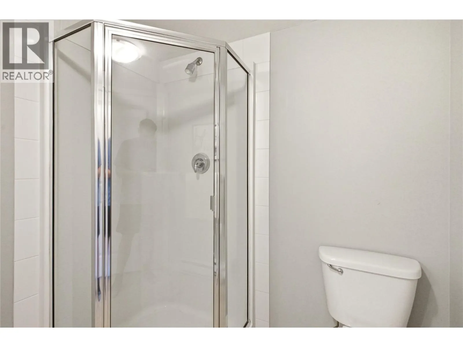 563 Yates Road Unit# 215