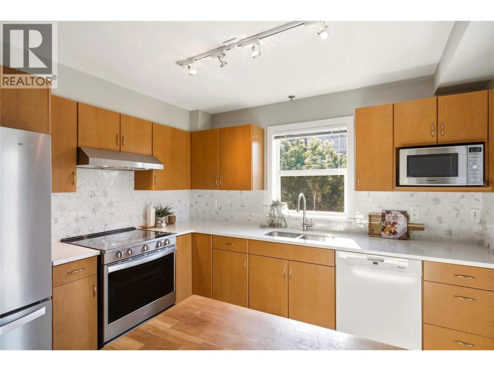 563 Yates Road Unit# 215