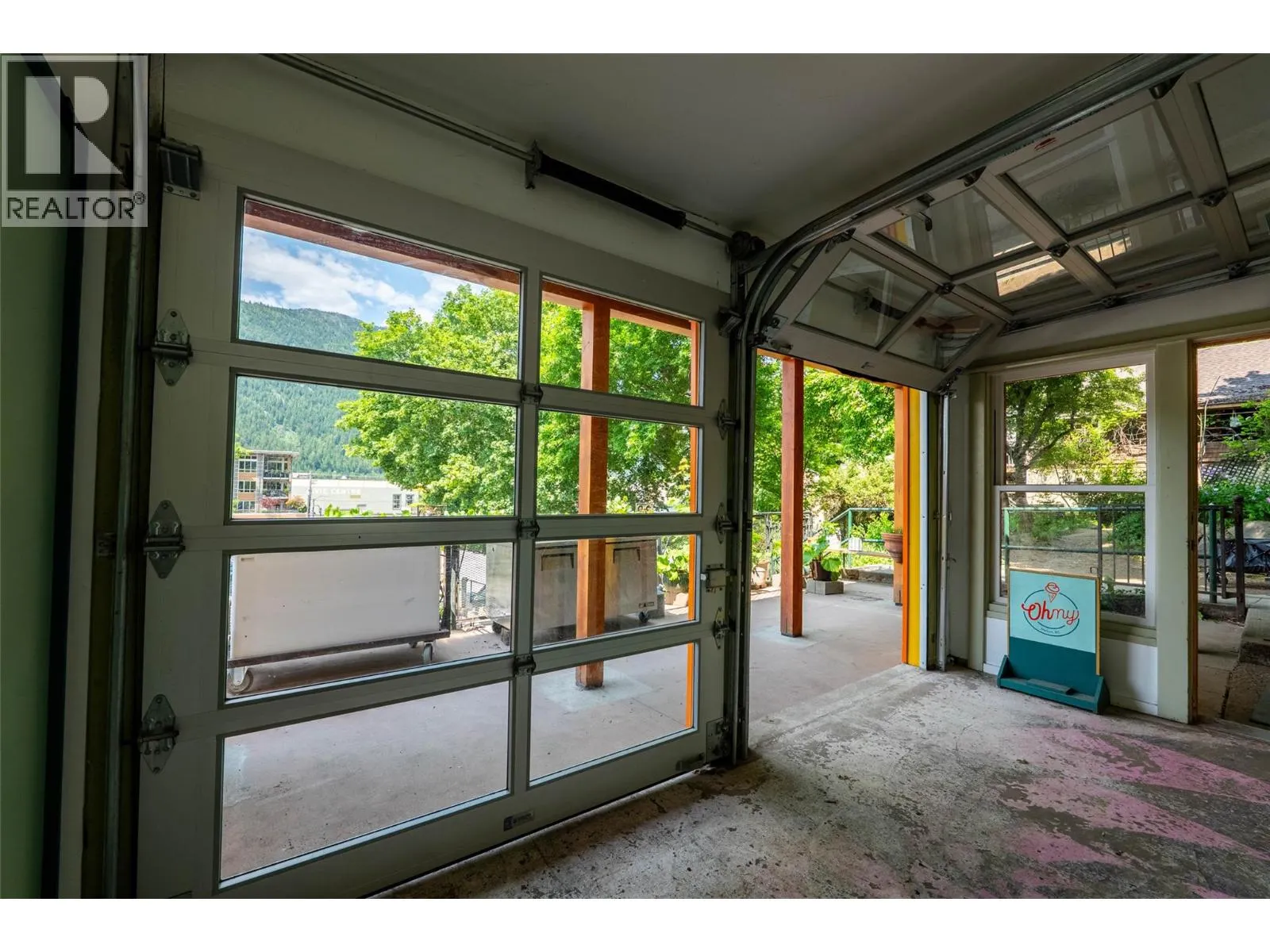 512 Hendryx Street