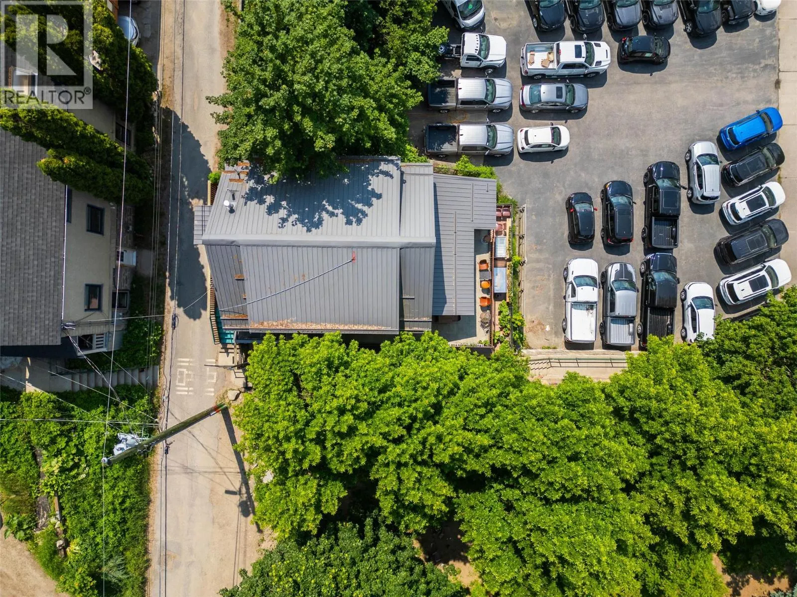 512 Hendryx Street
